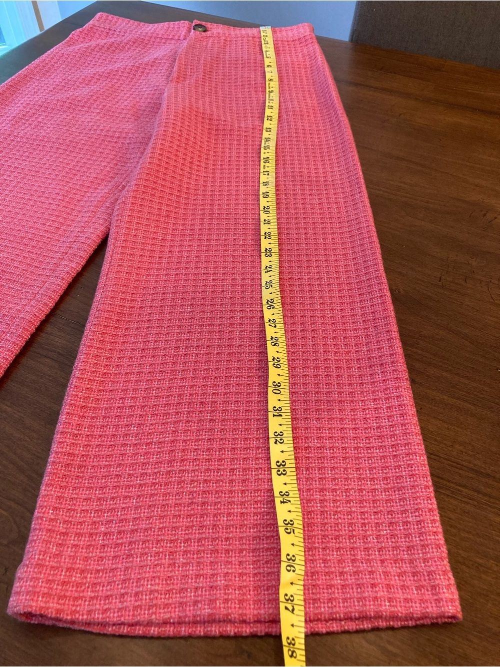 Zara Pink Textured woven Pants. Large. - Picture 3 of 8
